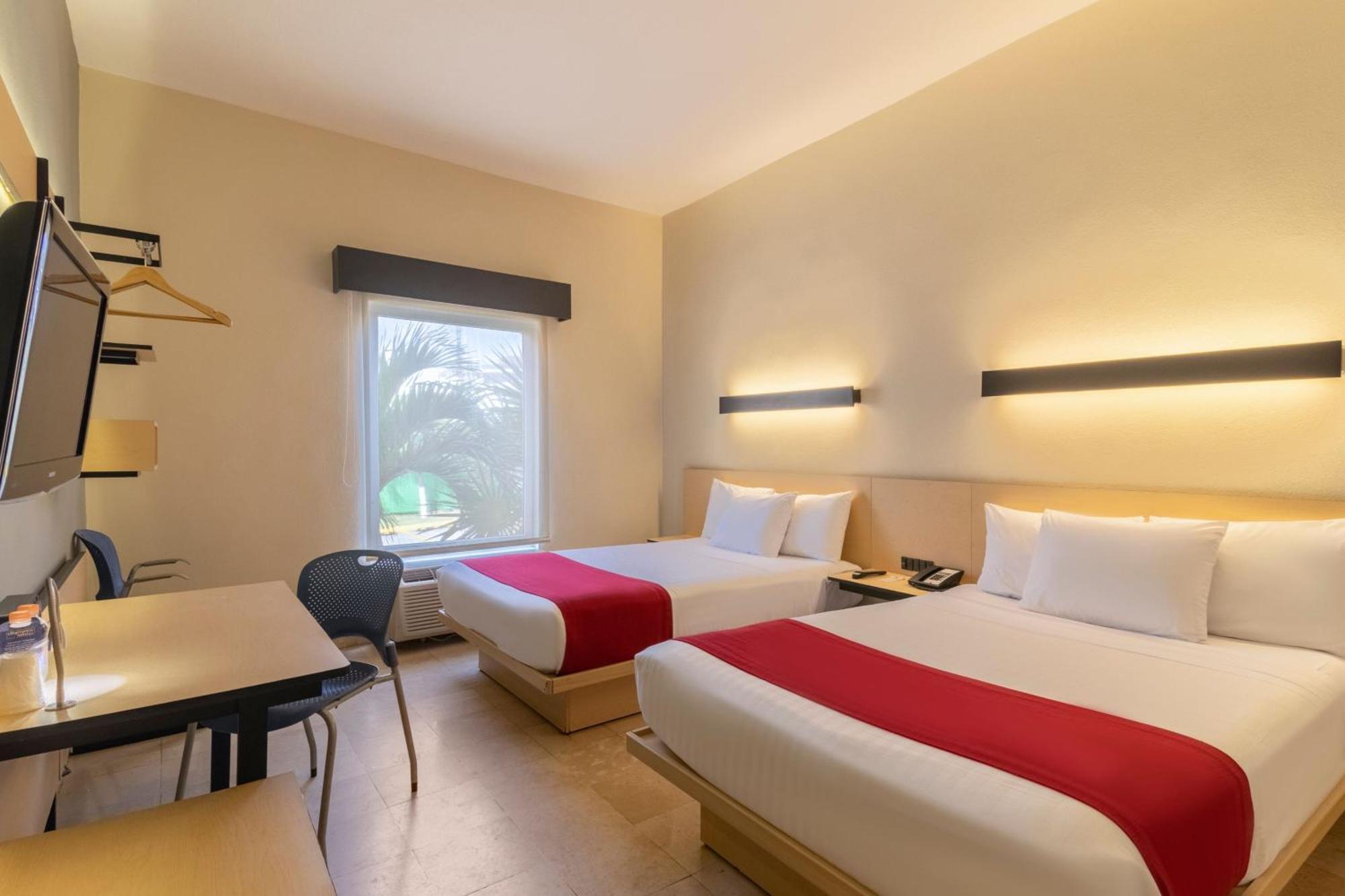 City Express By Marriott Cancun Exterior photo